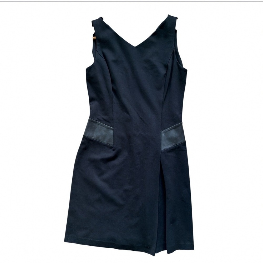 Lauren Ralph Lauren Dress Womens 12 Black V-Neck Faux Leather Trim Sleeveless
